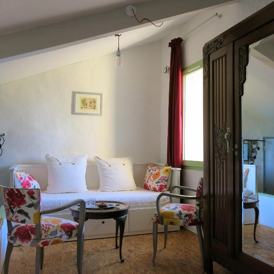 La Buissonniere Bed & Breakfast Oppède Eksteriør bilde
